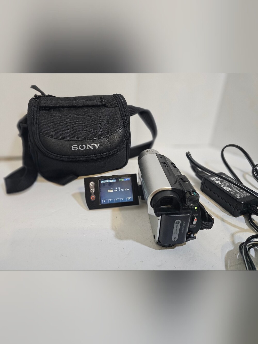 Sony Handycam Digital Video Camcorder DCR-HC52 w/ Battery, Charger, Case Bundle